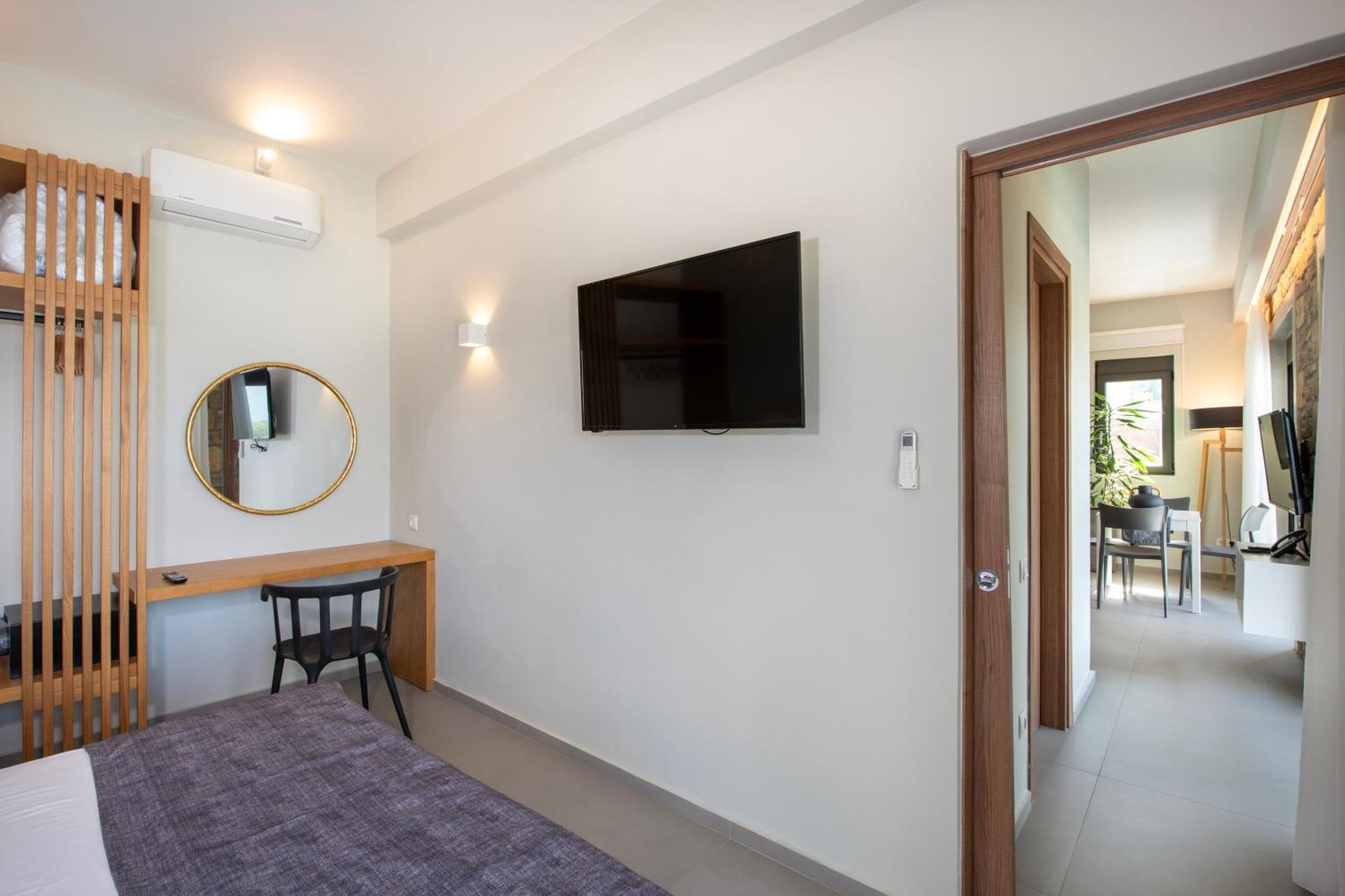 Porti Villas Aphrodite Asomatoi Exterior photo